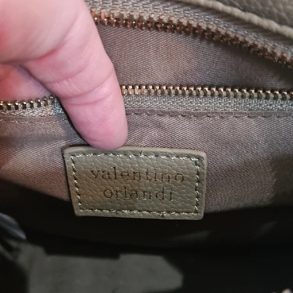 Valentino Orlandi Sage Green Italian Leather Crossbody Messenger Bag - Picture 9 of 12